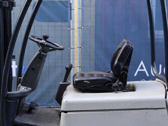 1997-crown-sc3018-opt3-44471765