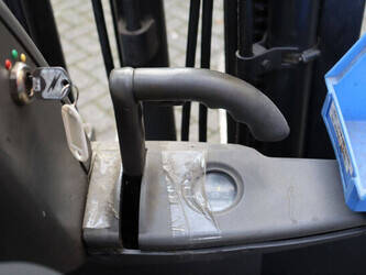 1997-crown-sc3018-opt3-44471772