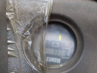 1997-crown-sc3018-opt3-44471774