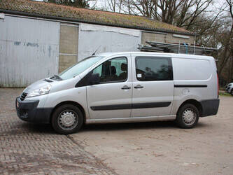 صورة ل المركبات التجارية 2014 بيجو Expert