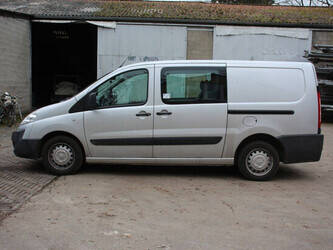 2014-peugeot-expert-1397401-44471883