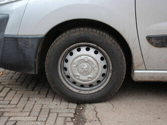 2014-peugeot-expert-1397401-44471893