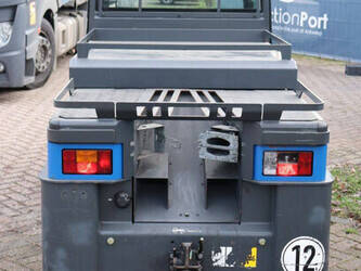 2017-still-r07-25-44471941