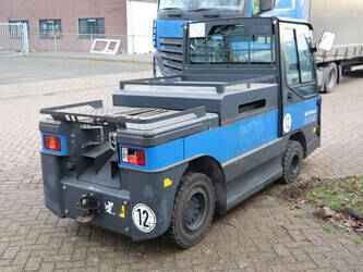 2017-still-r07-25-44471942