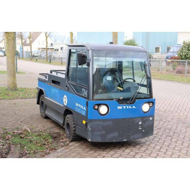 2017 Still R07-25-44471943