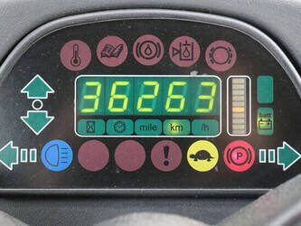 2017-still-r07-25-44471964