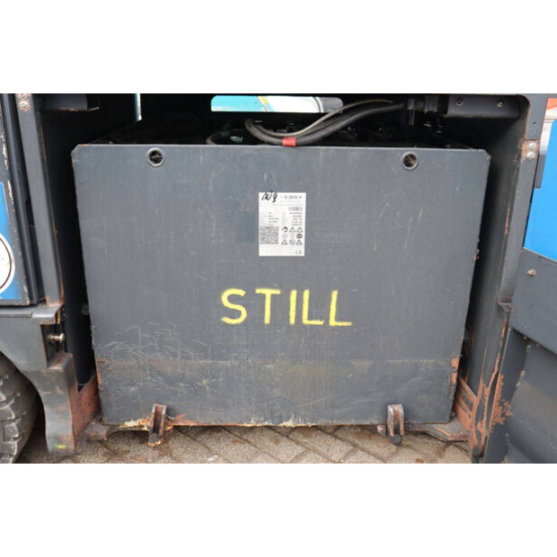 2017 Still R07-25-44471966