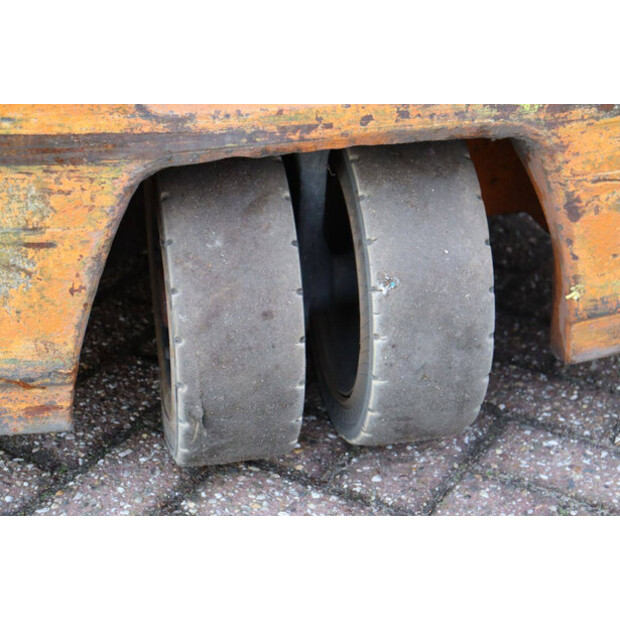 2019 Still RX20-16-44471987