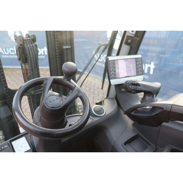 2019 Still RX20-16-44471992