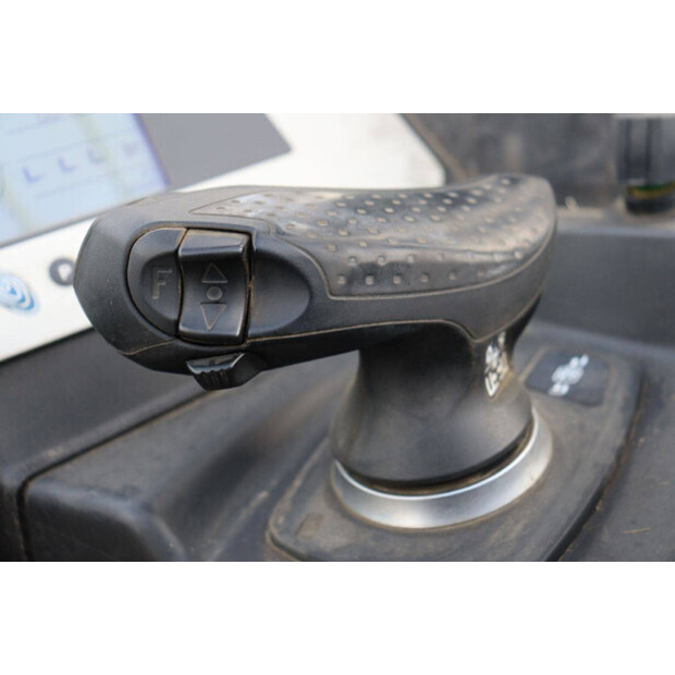 2015 ستيل FM-X 17-44472025