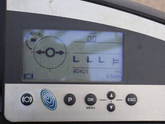 2015-still-fm-x-17-1397404-44472026