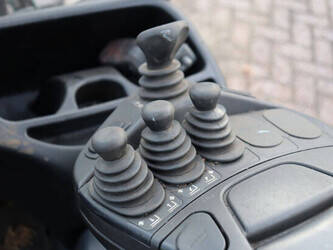 2020-linde-e16p-02-1397405-44472061