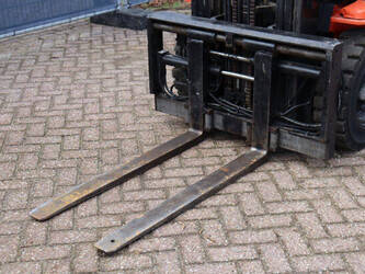 2000-toyota-42-7fgf25-1397406-44472081