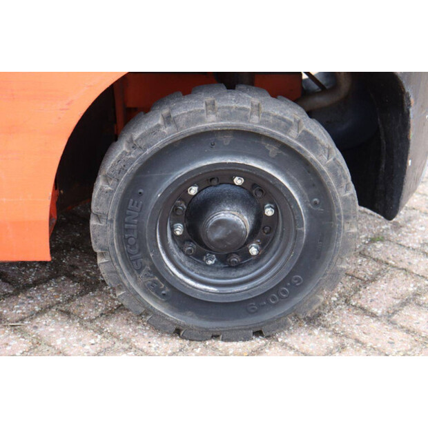 2000 تويوتا 42-7FGF25-44472087