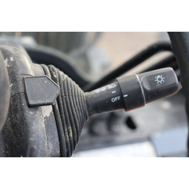 2000 تويوتا 42-7FGF25-44472099