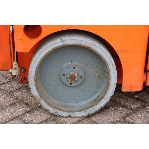 2003 هولوت COMPACT 8-44472119