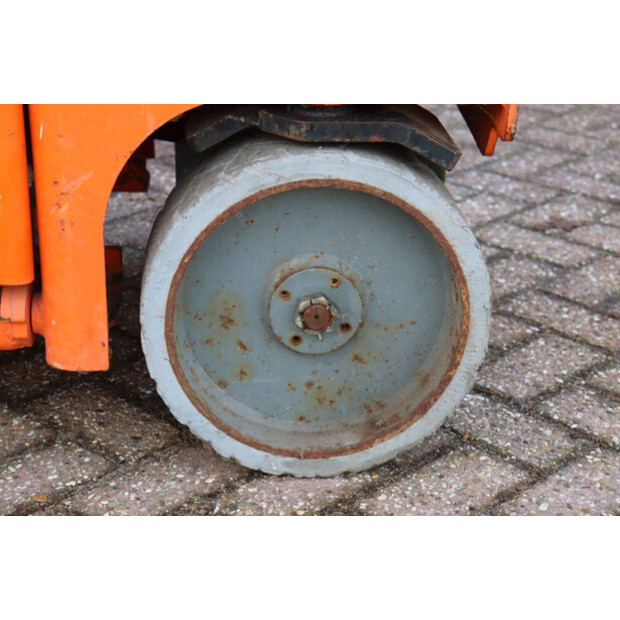 2003 هولوت COMPACT 8-44472120