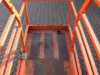 2003-haulotte-compact-8-1397407-44472125