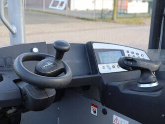 2015-still-fm-x-14-1397408-44472148