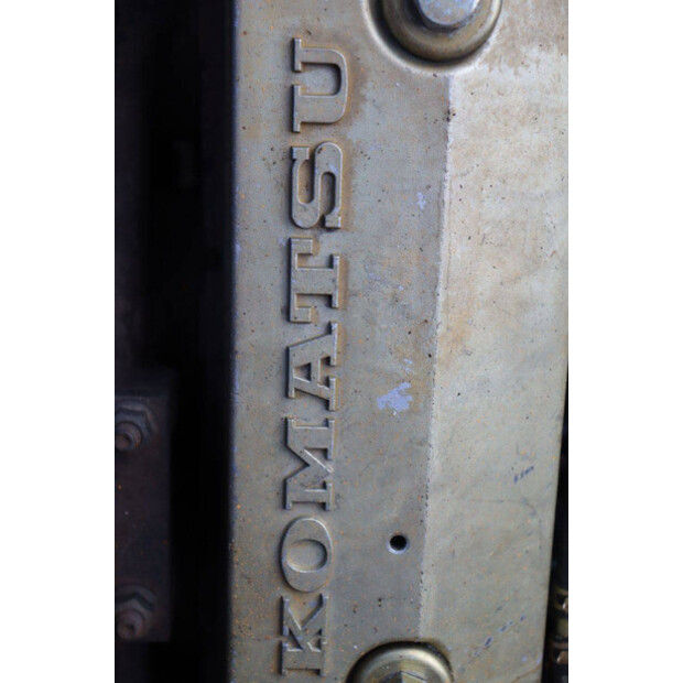 كوماتسو FD20H-1211-44472190