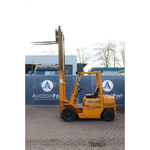 كوماتسو FD20H-1211-44472192