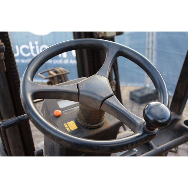 2001 كاتربيلر EP16KT-44472220