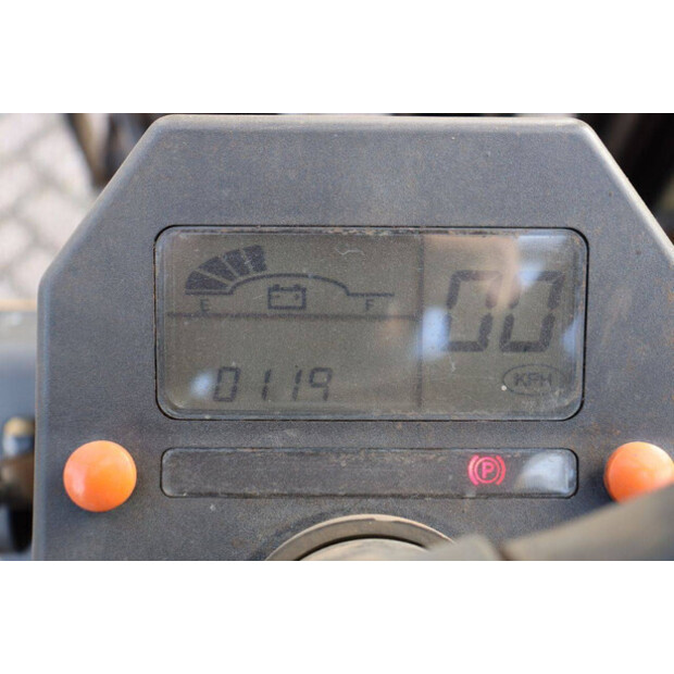 2001 كاتربيلر EP16KT-44472223