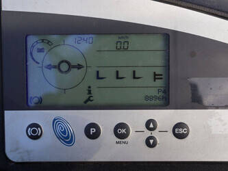 2015-still-fm-x17-1397411-44472251