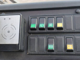 2012-still-r07-25-1397414-44472351