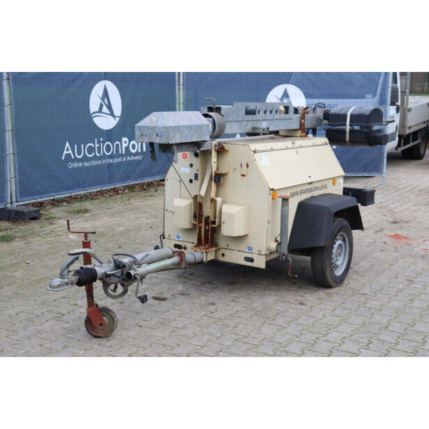 2011 دووسان LT6K-44472420