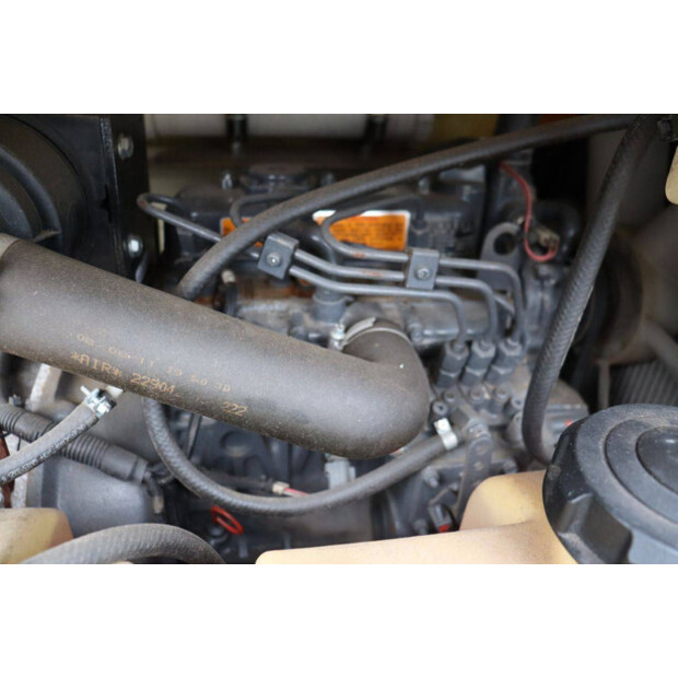 2011 دووسان LT6K-44472431