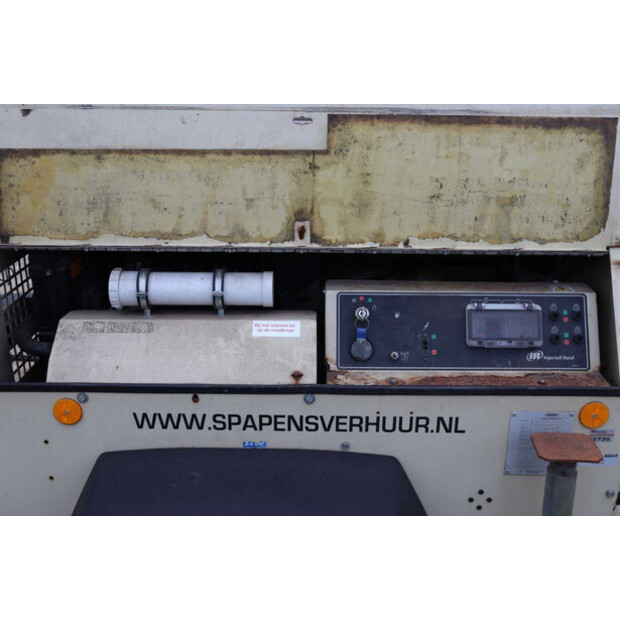 2011 دووسان LT6K-44472433