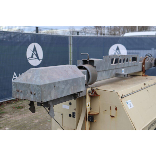 2011 دووسان LT6K-44472441