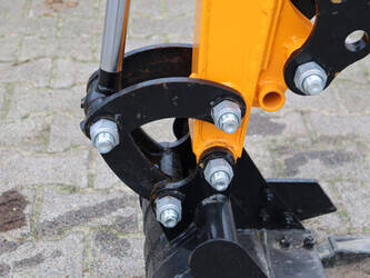 2025-vicsec-vc13c-y-44472456