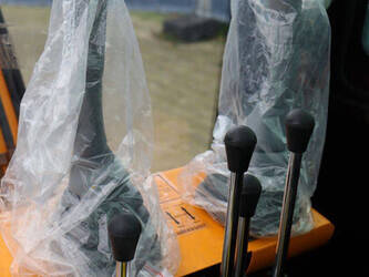 2025-vicsec-vc13c-y-44472469