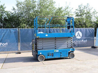 Image for SCISSOR LIFTS 2013 Genie GS4047