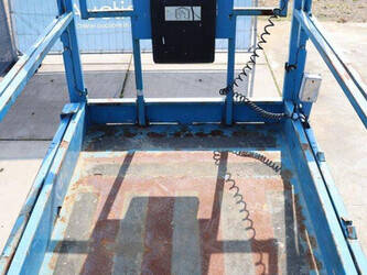 2013-genie-gs4047-1397425-44472683