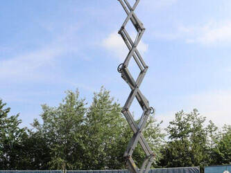 2013-genie-gs4047-1397425-44472686