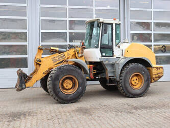 صورة ل شيولات 2003 ليبهير L538