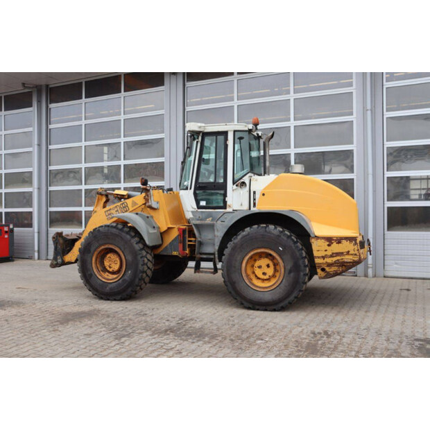 2003 ليبهير L538-44472692