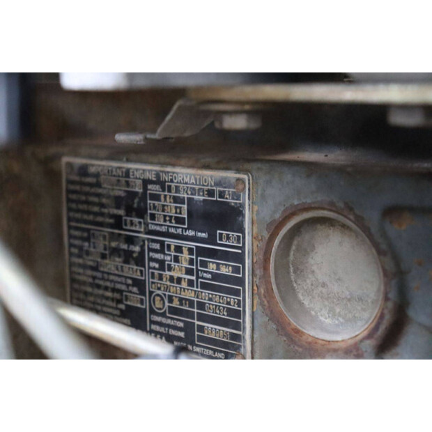 2003 ليبهير L538-44472735