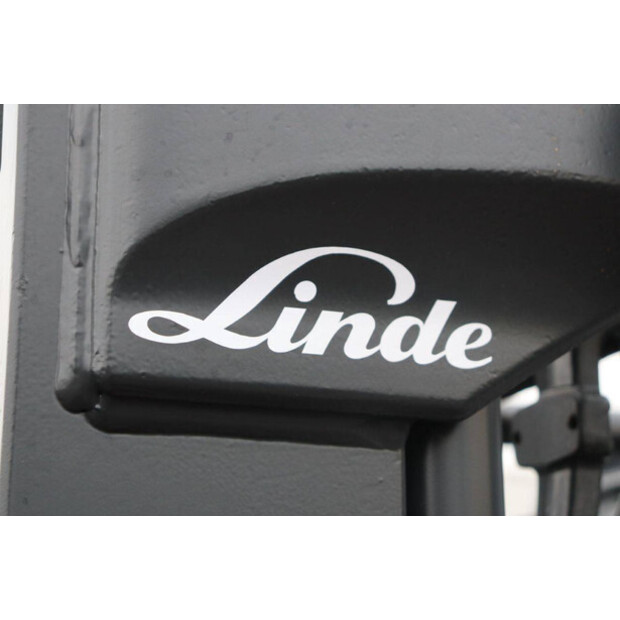 2020 ليندي E18PH-02-44472778