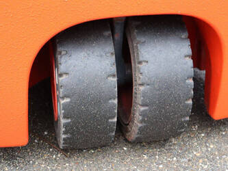 2018-linde-e15-02-1397429-44472819