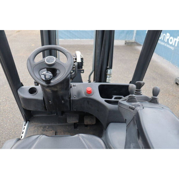 2018 ليندي E15-02-44472820