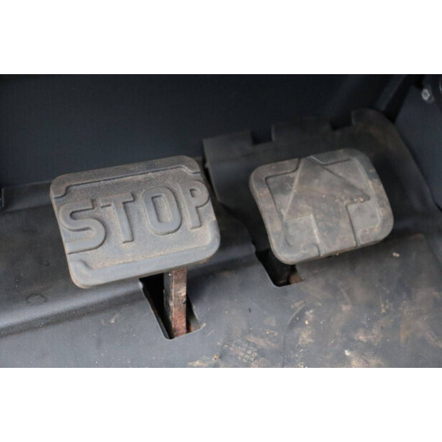 2018 ليندي E16-02-44472863