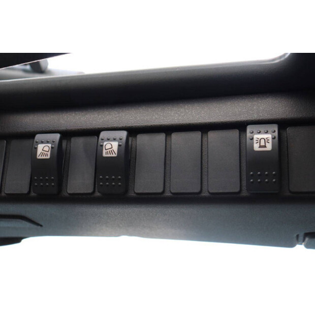 2018 ليندي E16-02-44472866