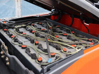 2018-linde-e16-02-1397430-44472870