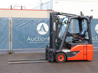 Image de CHARIOTS ÉLÉVATEURS 2018 Linde E16C-02