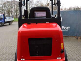 2025-landward-panther-w25-44473020