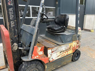 2005-toyota-7fbmf25-1397441-44473174